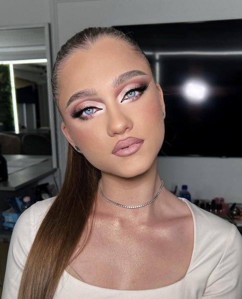 Trucuri pentru un machiaj impecabil de la profesioniști